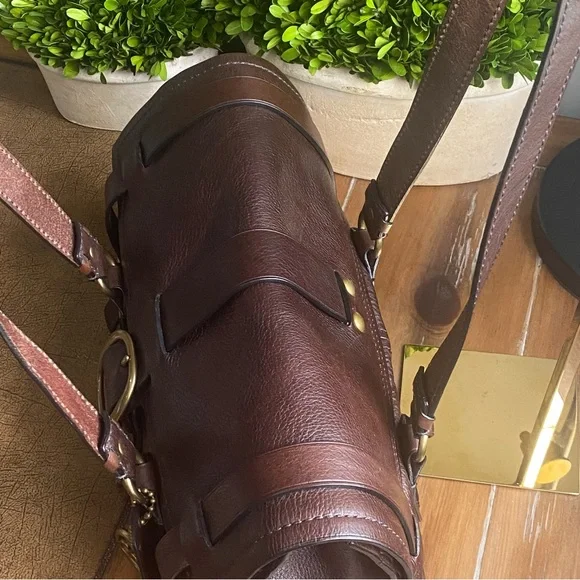 Coach Legacy Thompson Karee – Rare Y2K Icon | Style 11375 (2007) - Picture 7 of 16